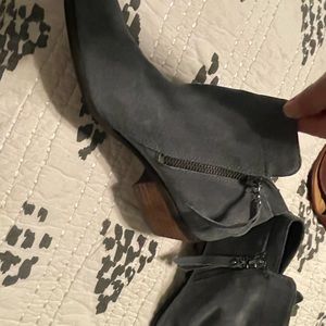 Sam Edelman gray booties